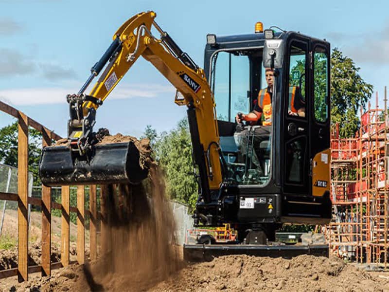 Hir a 1.5 ton digger with cab